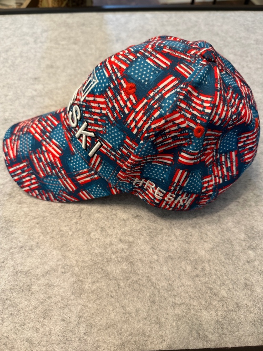 Hreski Patriotic Flag Pattern Baseball Cap - Picture 2 of 5